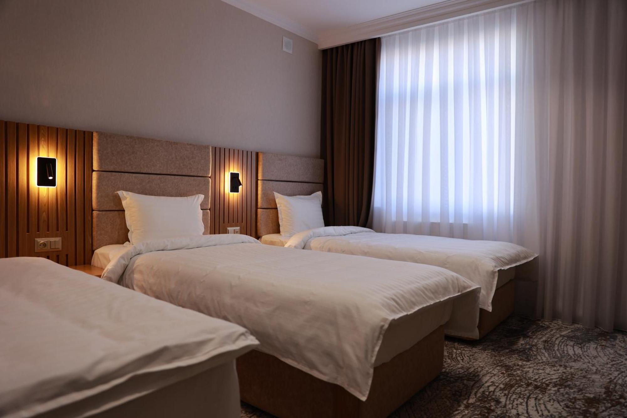 Damir Hotel Nukus Dış mekan fotoğraf